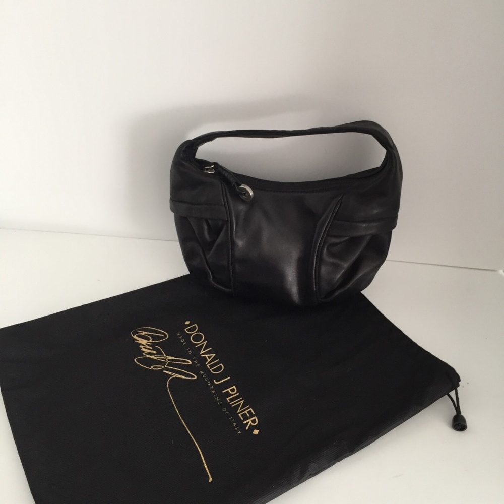Donald J. Pliner Women's Small Purse Leather Hobo Zipper Pocket Evening Bag EUC